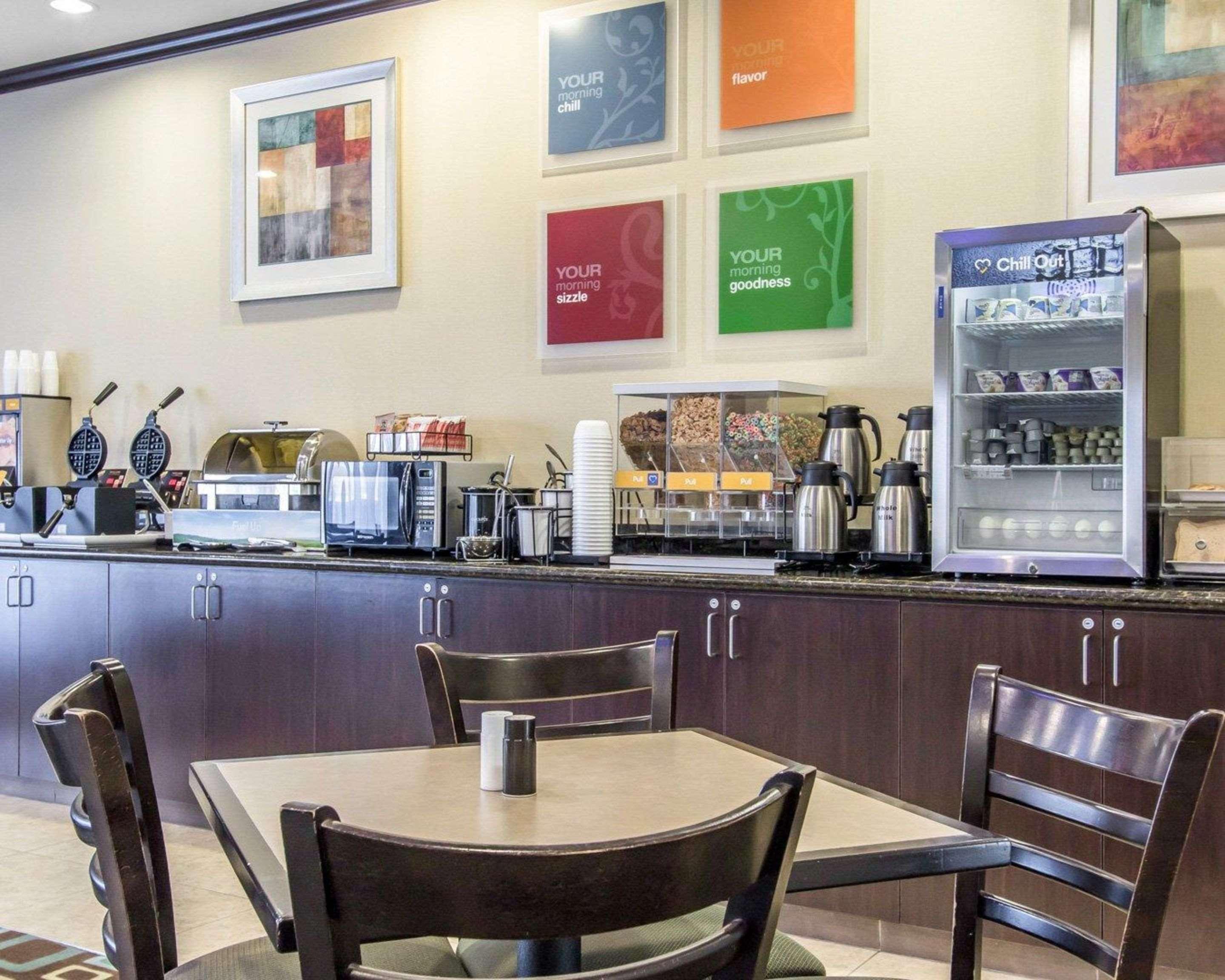 Comfort Inn & Suites Oklahoma City West - I-40 Extérieur photo